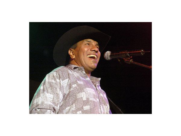 Lupe, acusado de dejar sin trabajo a sus músicos