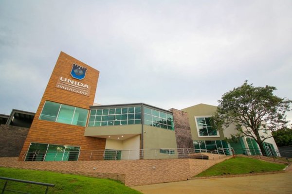 UNIDA, excelencia académica, prevé clases presenciales y uso de herramientas digitales
