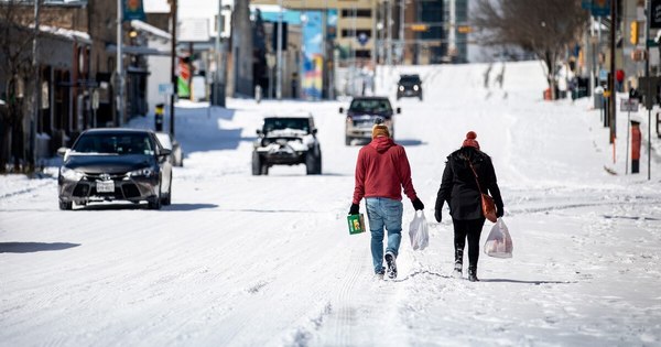 La Nación / Una ola de frío polar congela Estados Unidos