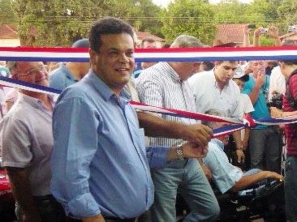 Robert Acevedo, en condición crítica, pero logró pasar primeras horas - Nacionales - ABC Color