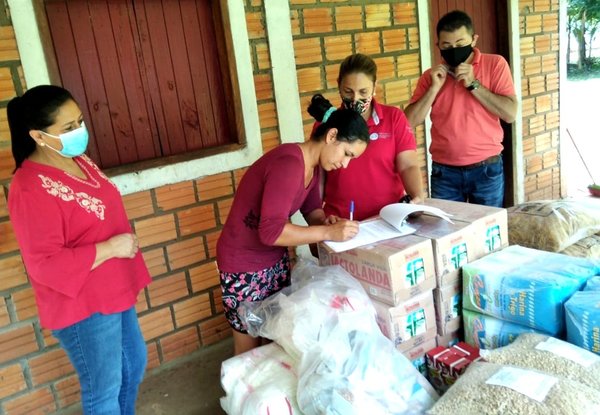 MDS distribuyó casi 39.500 kilos de alimentos para ollas populares de varios departamentos del país | .::Agencia IP::.