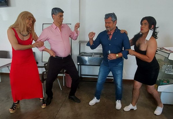 Crónica / (VIDEO) Mañami la parodia del apysarapo que ligó Villa