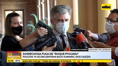 Tras fuga de Roque Pyguasu, varios policías ya se encuentran bajo sumario - ABC Noticias - ABC Color