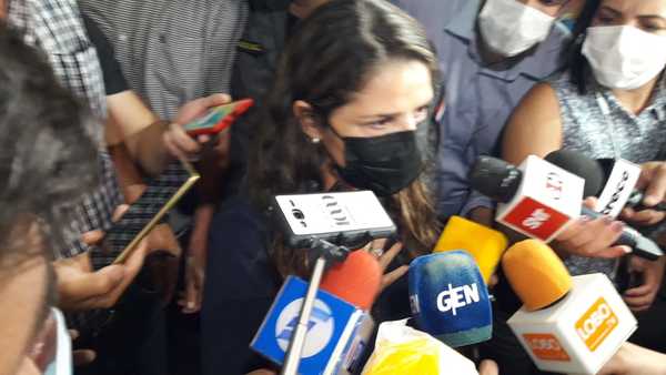 Tacumbú: “Los internos niegan existencia de fallecidos, ya hay una calma”- Cecilia Pérez