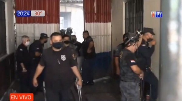 Motín en Tacumbú: Preliminarmente habría 6 fallecidos | Noticias Paraguay