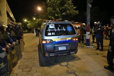 Difunden lista preliminar de asesinados en motín en Tacumbú - Nacionales - ABC Color
