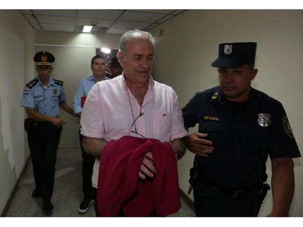 Citan a preliminar a Ramón González Daher y a su hijo