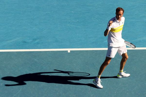 Medvedev consigue su primera semifinal en Australia - Tenis - ABC Color