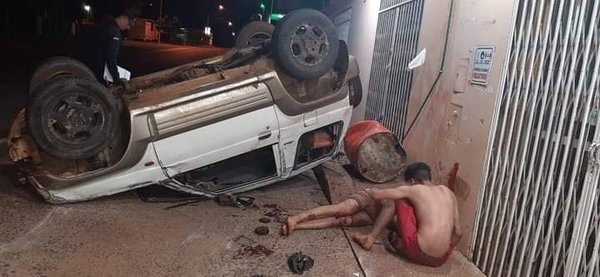 Conductor alcoholizado protagoniza grave accidente en Mbocayaty - Noticiero Paraguay