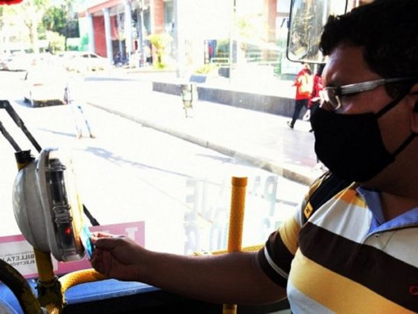 Usuarios reportan inconvenientes con el billetaje electrónico