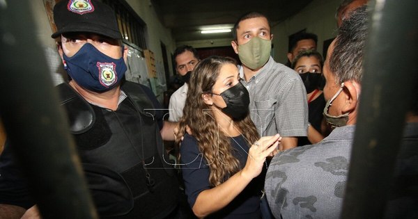 La Nación / Cecilia Pérez: “Tacumbú se tiene que demoler”