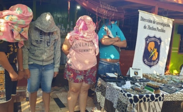 Tres traficantes de droga detenidos durante allanamiento