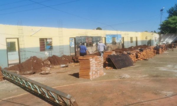 Inutilidad de Prieto priva a niños tener mejores condiciones en escuelas
