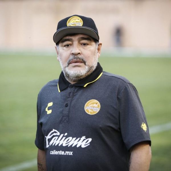 "A Maradona le ponían pastillas en la cerveza para que no joda de noche"