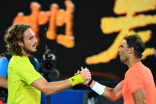 Tsitsipas elimina a Nadal y jugará en semifinales ante Medvedev