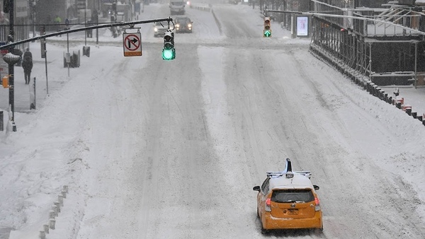 Tras la tormenta invernal que deja al menos 20 muertos, vuelos cancelados y cortes de luz llega un nuevo temporal | .::Agencia IP::.