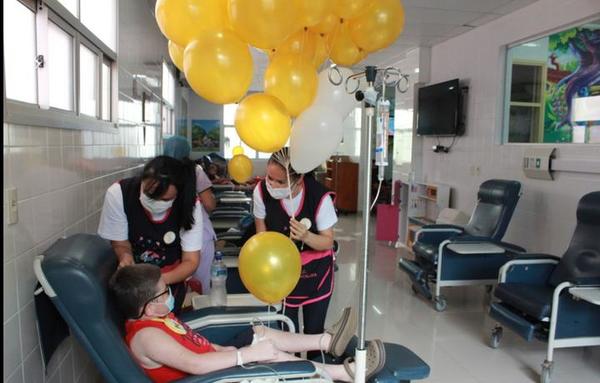 Un tercer niño recibe trasplante médula para combatir la aplasia medular