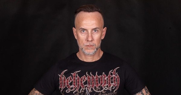 La Nación / Cantante de Behemoth condenado por ofensa religiosa