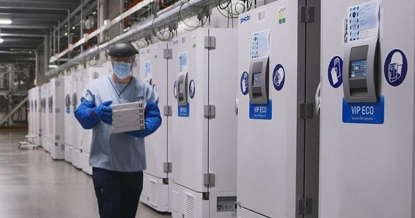 La Nación / Pfizer solicitó el registro definitivo de su vacuna en Brasil