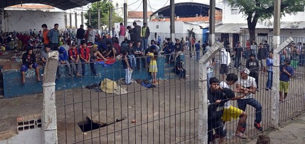 Hacinamiento en cárceles revela profunda crisis en el sistema de justicia, afirman
