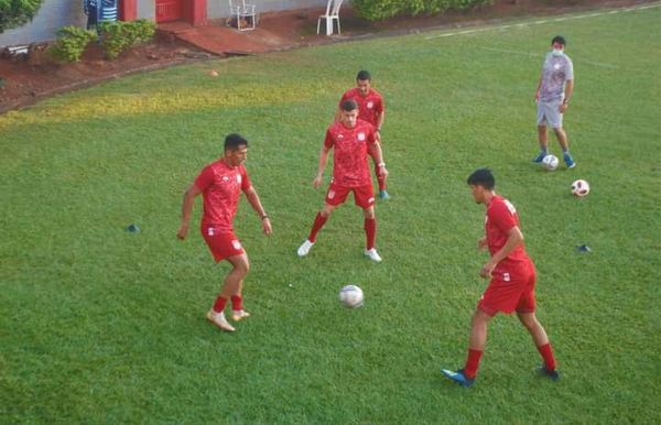 Regreso a los trabajos - Fútbol - ABC Color