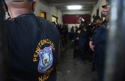 “Ningún interno maneja la cárcel, no hay nada de clanes, no hay rivalidad”, dice recluso de Tacumbú