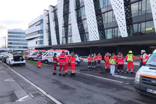 Al menos tres heridos tras explosión en una cadena de supermercados en Alemania - Megacadena — Últimas Noticias de Paraguay