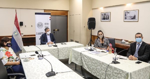 La Nación / Acuerdan regularización de datos para agilizar trámites jubilatorios de Salud