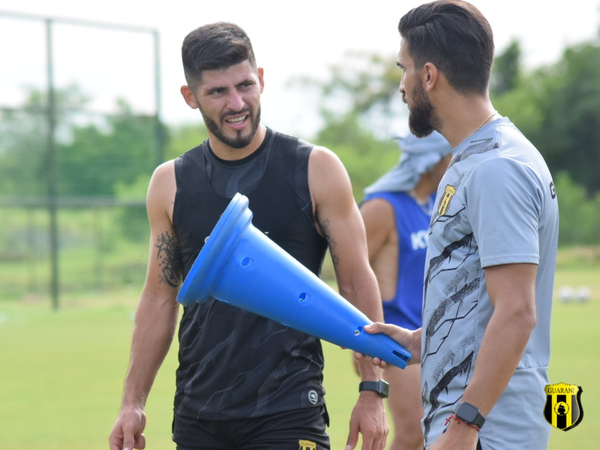 Costas tiene dudas para el clásico añejo