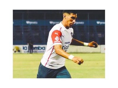 Enzo Giménez: "Terrible pisotón fue el de Vangioni"
