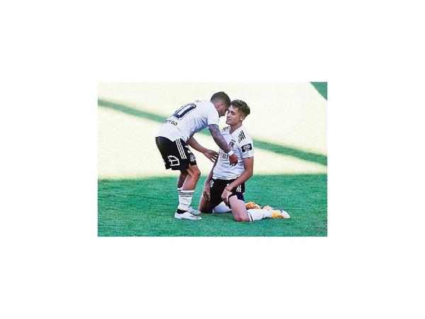 Colo Colo sigue en Primera