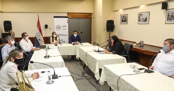 La Nación / Subsidio a formales e informales