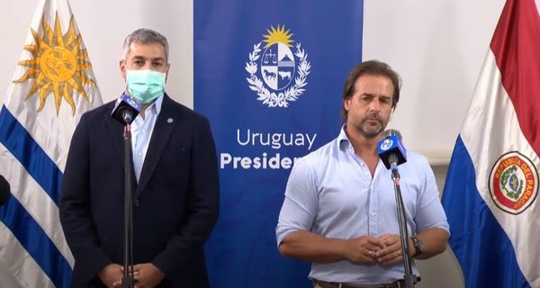 Mario Abdo propone alianza estratégica con Uruguay