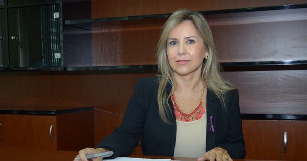 La Nación / Renuncia la viceministra de la Mujer, Liliana Zayas
