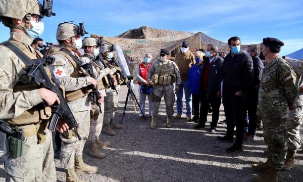 Chile defiende su plan migratorio en la frontera con Bolivia