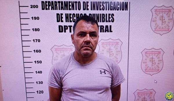 ROQUE PY GUASU QUIERE ENTREGARSE: “LA POLICÍA ME DEJA MAL ANTE LA SOCIEDAD”