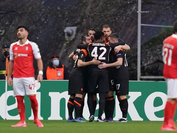 Borja Mayoral y Edin Dzeko impulsan a la Roma