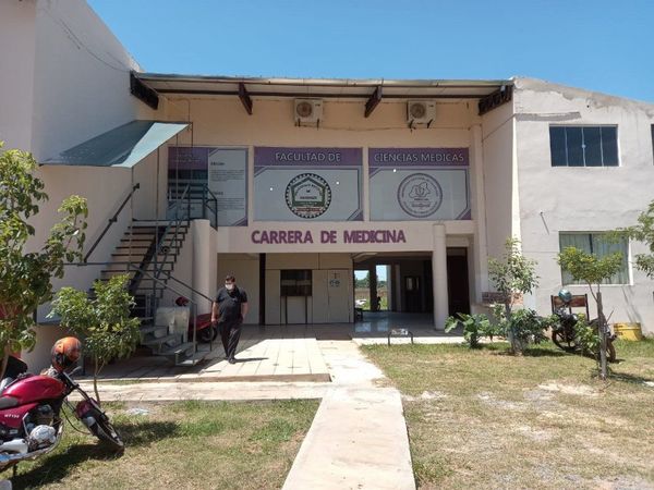 Allanan Facultad de Medicina en Coronel Oviedo