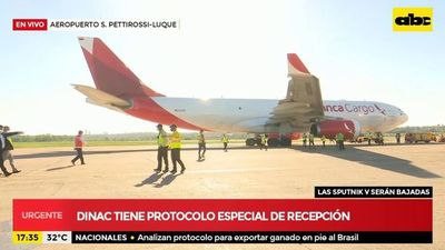 Llegó el primer lote de vacunas antiCOVID al Paraguay  - Noticiero Cardinal - ABC Color