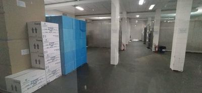 El 60% de las vacunas quedarán en Capital y Central y amenazan con “despido” a quien permita “colados” en lista - Nacionales - ABC Color