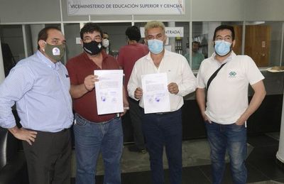 Gremios piden invertir US$ 78 millones para garantizar las clases presenciales - Nacionales - ABC Color
