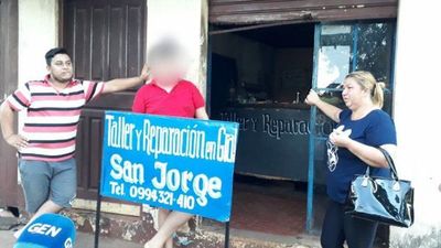 Familia denuncia que policías les exigieron dinero tras ser víctimas de robo - Noticiero Paraguay