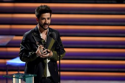 Bad Bunny triunfa en una noche llena de sorpresas en Premio Lo Nuestro - Música - ABC Color