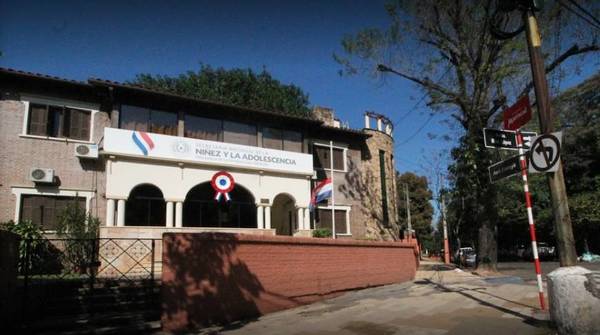 Ministerio de la Niñez capacita a funcionarios para reapertura gradual de centros de Programa Abrazos - ADN Digital