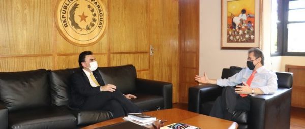 Encaminan alianza para otorgar viviendas a la clase media