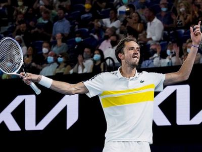 Medvedev: "Djokovic es el favorito"