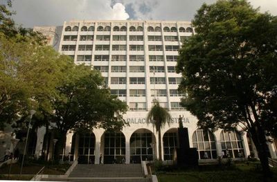 Sumarian a director de Finanzas de la Corte por supuestas irregularidades en concurso público