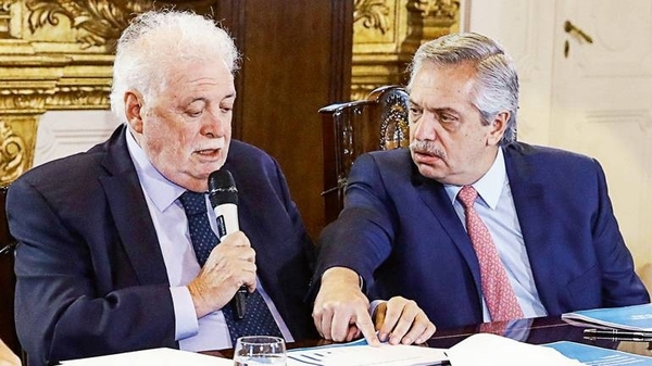 Diario HOY | Vacunados VIP en Argentina: Alberto Fernández pide la renuncia del ministro de Salud