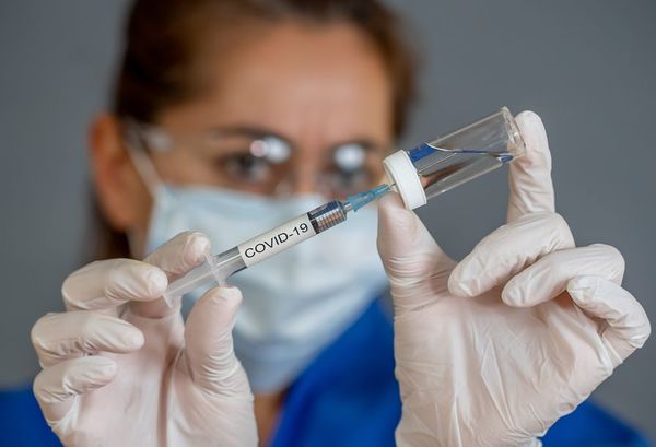 Desde Salud alegan “confidencialidad” para no publicar la lista de vacunados - ADN Digital