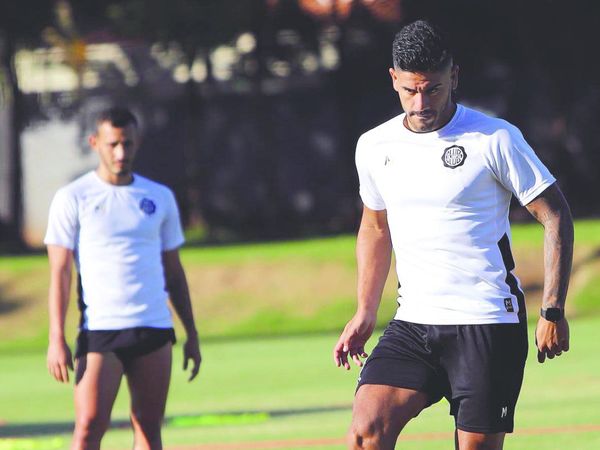 El Pipo cambiará a medio equipo